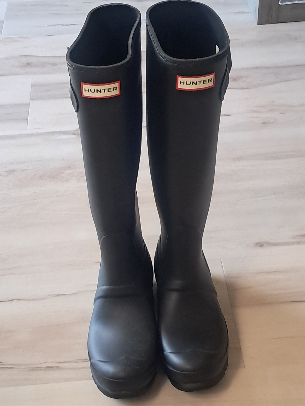 Hunter Matte Black Knee-High Rain Boots with Logo Size 8